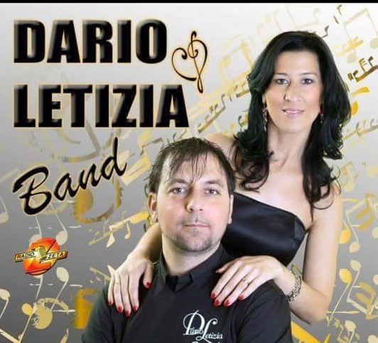 Dario e Letizia e la sua band